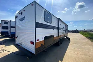 T37-38 — MLG RV Rentals San Diego