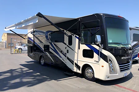 29' Thor Windsport (72) — MLG RV Rentals San Diego