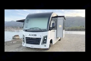 2025 Thor Axis (79) — MLG RV Rentals San Diego
